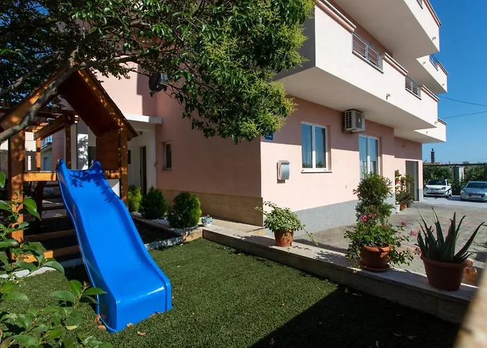 Apartamento Brecic 1 *