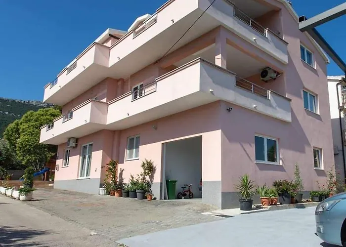 Brecic 1 Apartamento *