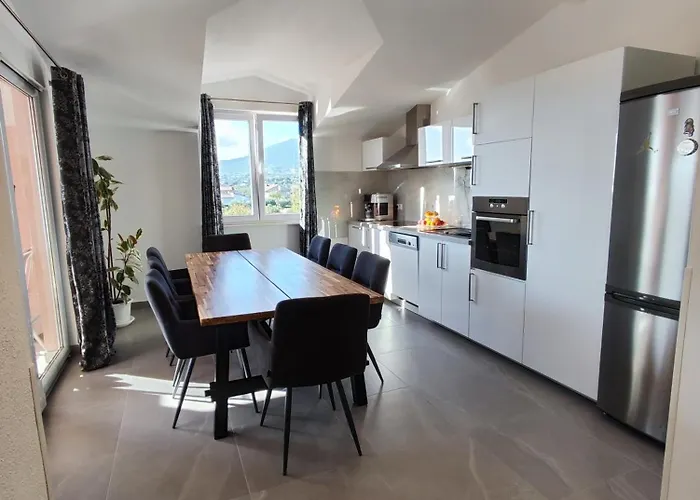 Brecic 1 Apartamento *