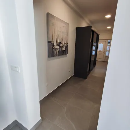 Brecic 1 公寓 Kaštela